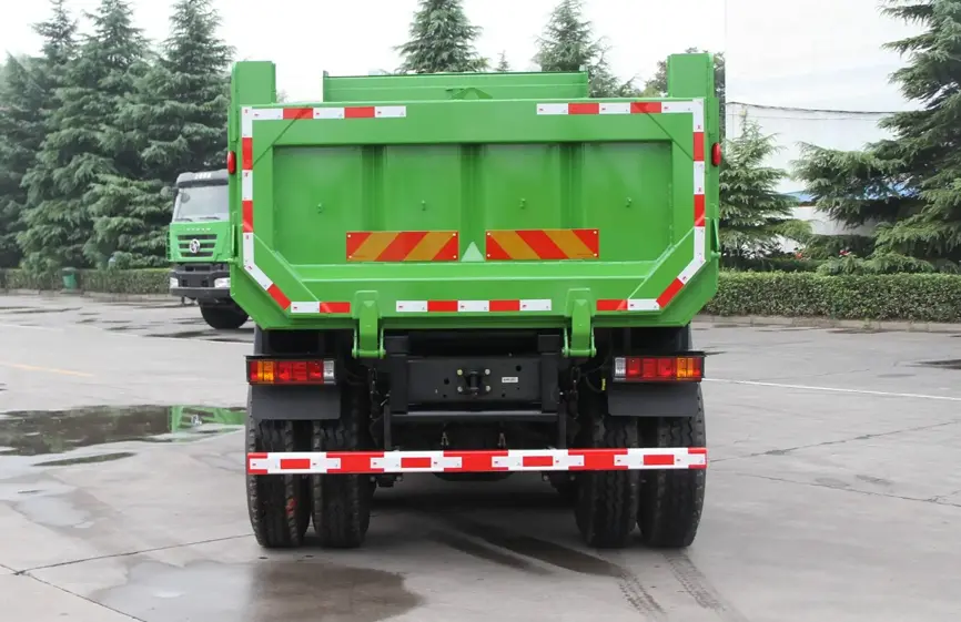 shacman F3000 8×4 dump truck-6