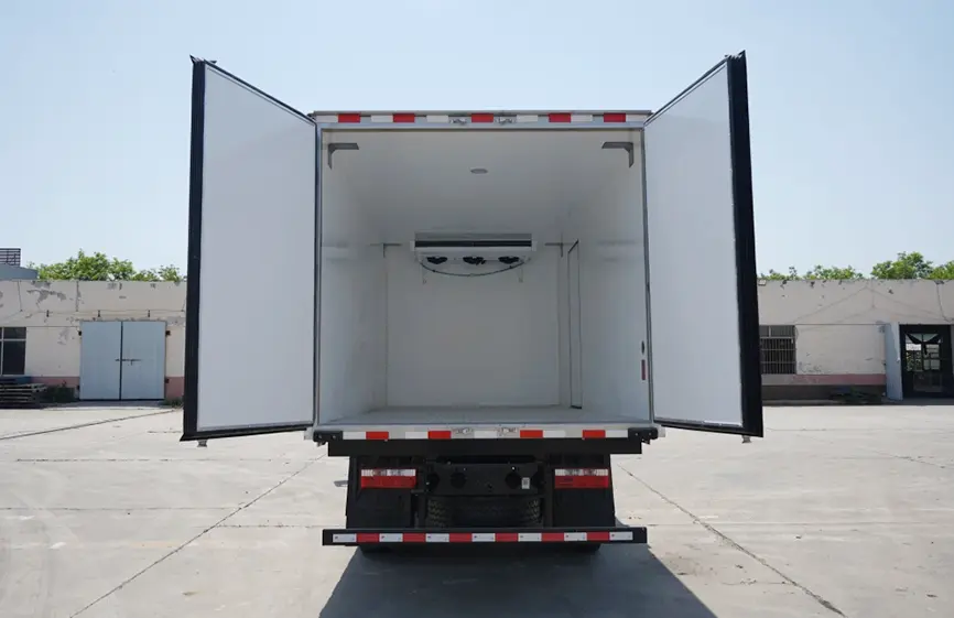 shacman light truck-3