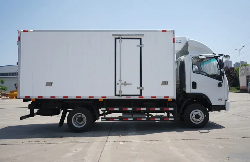 shacman light truck-4