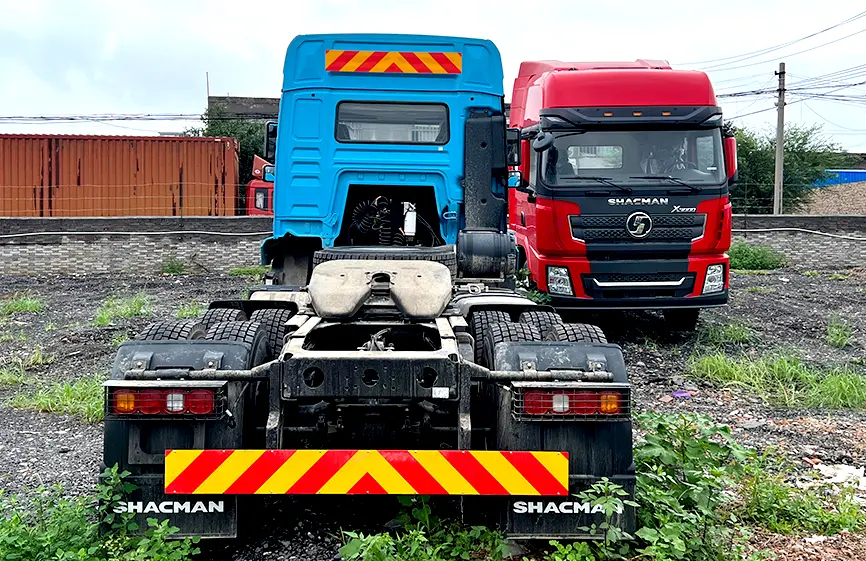 Shacman H3000 6X4 400hp Tractor Head-3