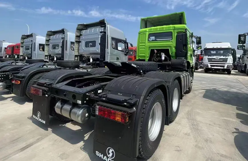 Shacman H3000 6X4 400hp Tractor Truck-5