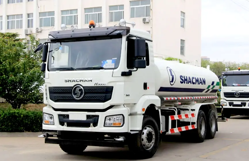 Shacman H3000 6×4 Sprinkler Truck-1
