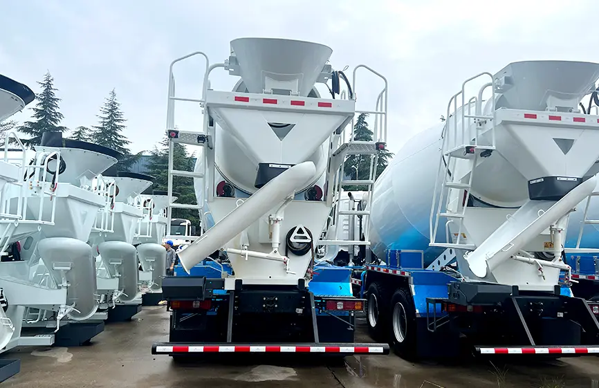 Shacman H3000 6X4 340hp Concrete Mixer Truck-4