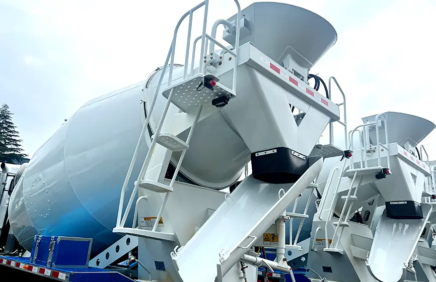 Shacman H3000 6X4 340hp Concrete Mixer Truck-6