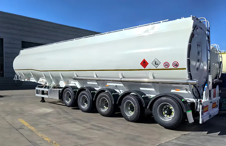 Shacman 4 Axle Oil Tanker Semi-Trailer-4