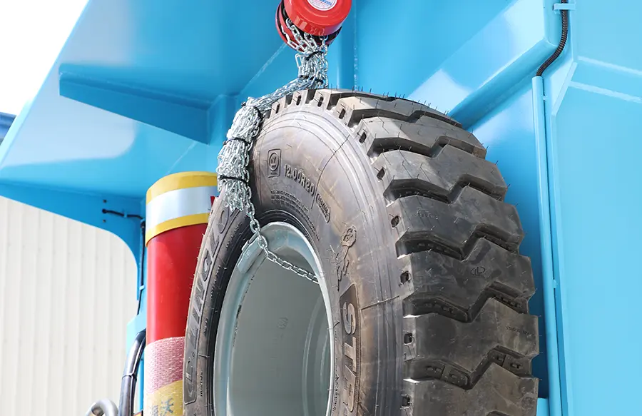 Shacman 6×4 Mining Truck-9