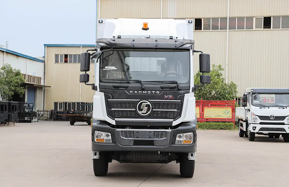 Shacman X3s 6×4 Cargo Truck-3