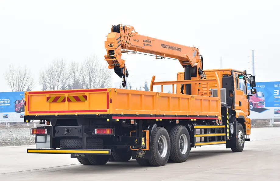 Shacman X3s 6×4 Truck-mounted Crane Truck-3