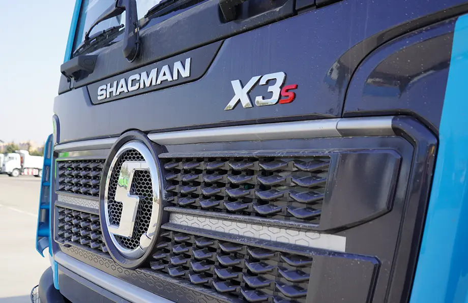 Shacman X3s 8×4 30ton U-shaped Dump Truck-7