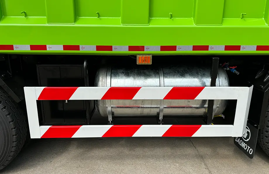 Shacman X3s 8×4 420hp Tipper Truck-8