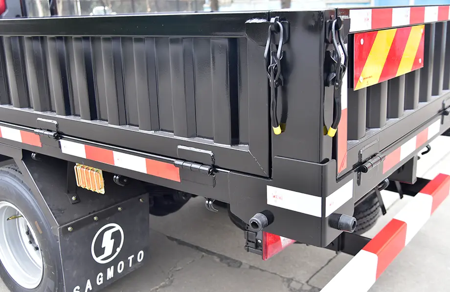 Shacman X9 4×2 Flatbed Truck-7