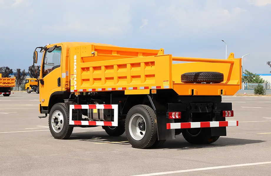 Shacman X9 4×2 Light Dump Truck-3