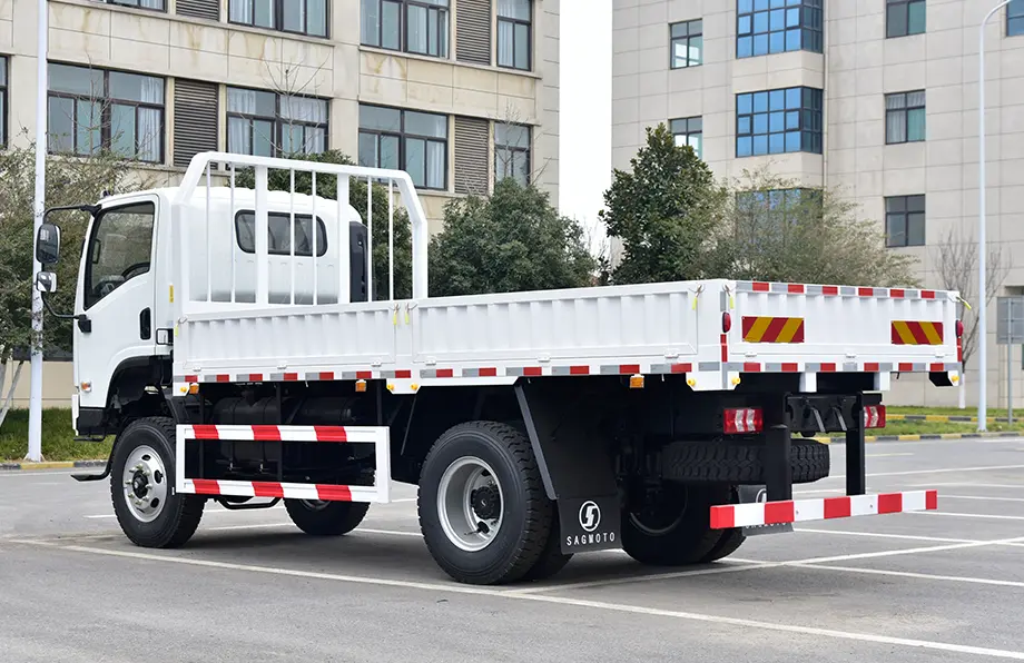 Shacman X9 4×4 Light Flatbed Cargo Truck-5