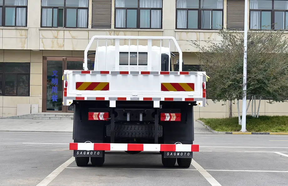 Shacman X9 4×4 Light Flatbed Cargo Truck-6