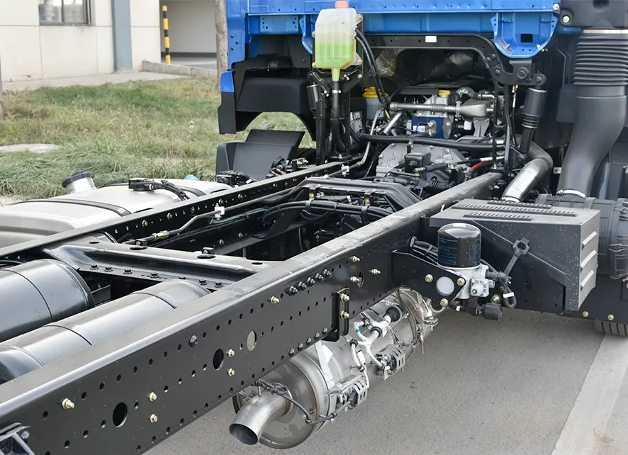 shacman X7 trucks Interior (1)