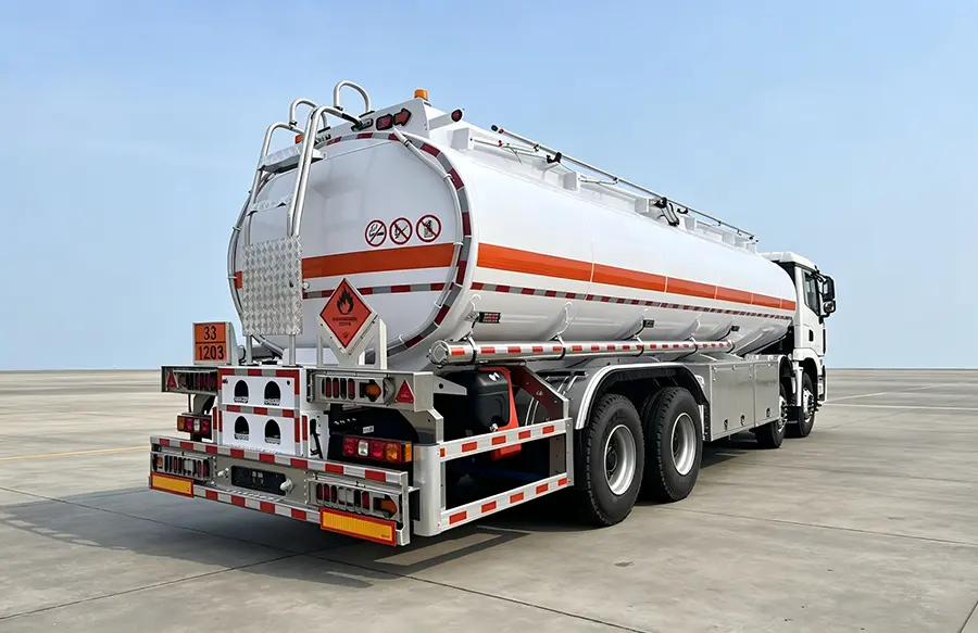 Shacman X3000 8×4 30m³ Fuel Tanker Truck-5