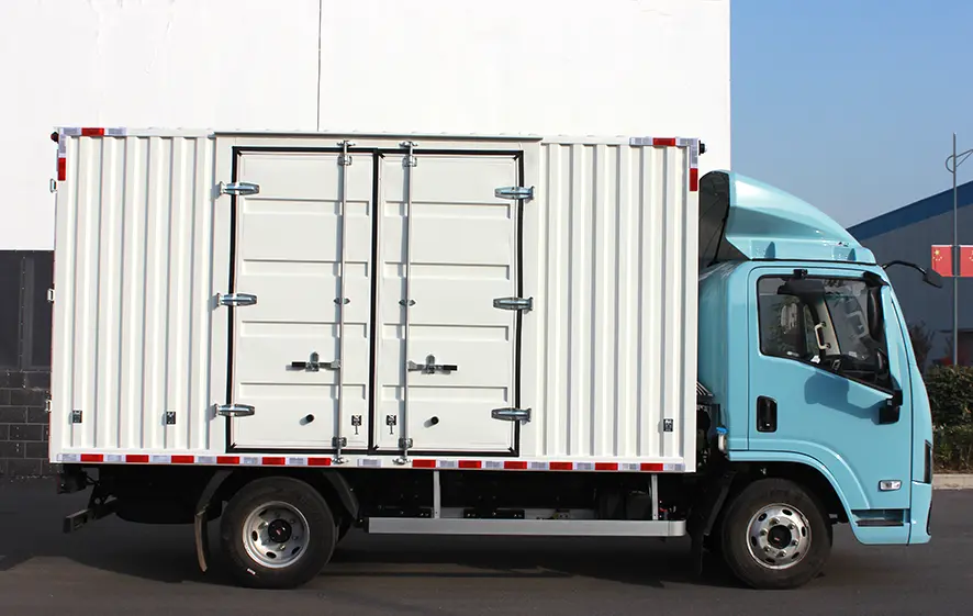 Shacman Electric Light Truck (5)