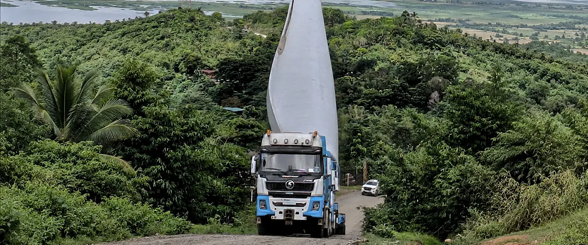 SHACMAN X5000 Wind Turbine Transport (2)